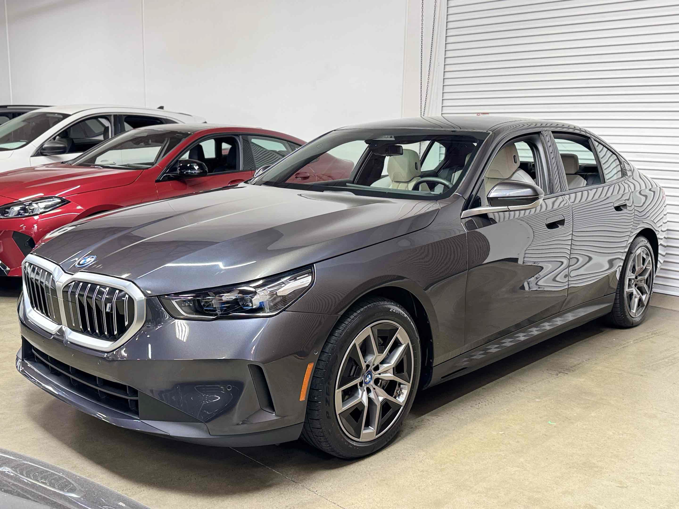 Used 2024 BMW i5 eDrive40i RWD image 28