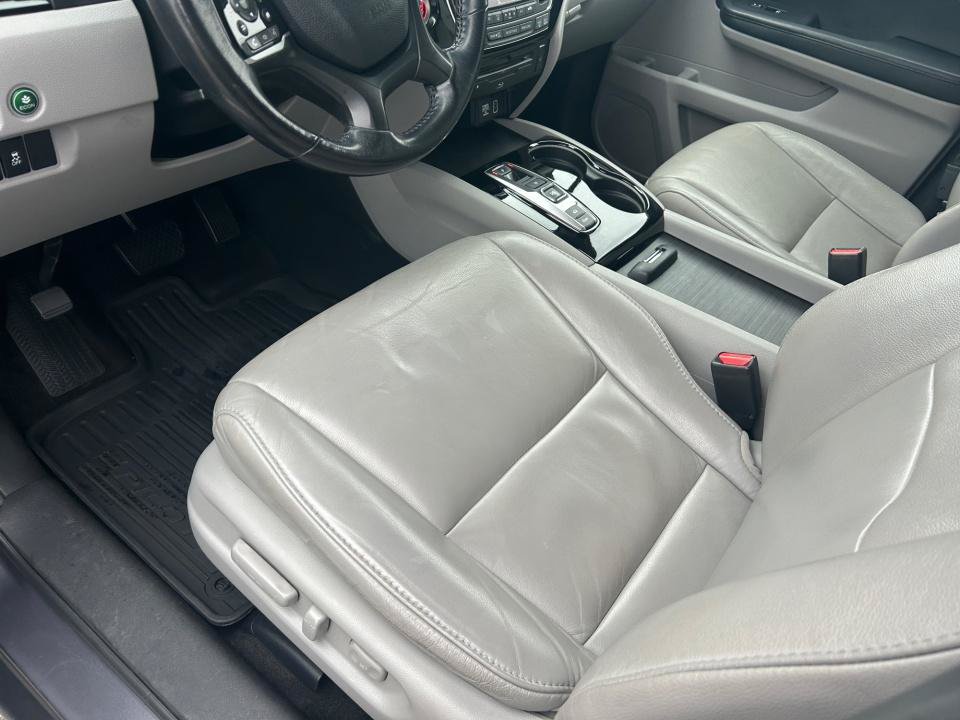 Used 2021 Honda Pilot Touring image 34