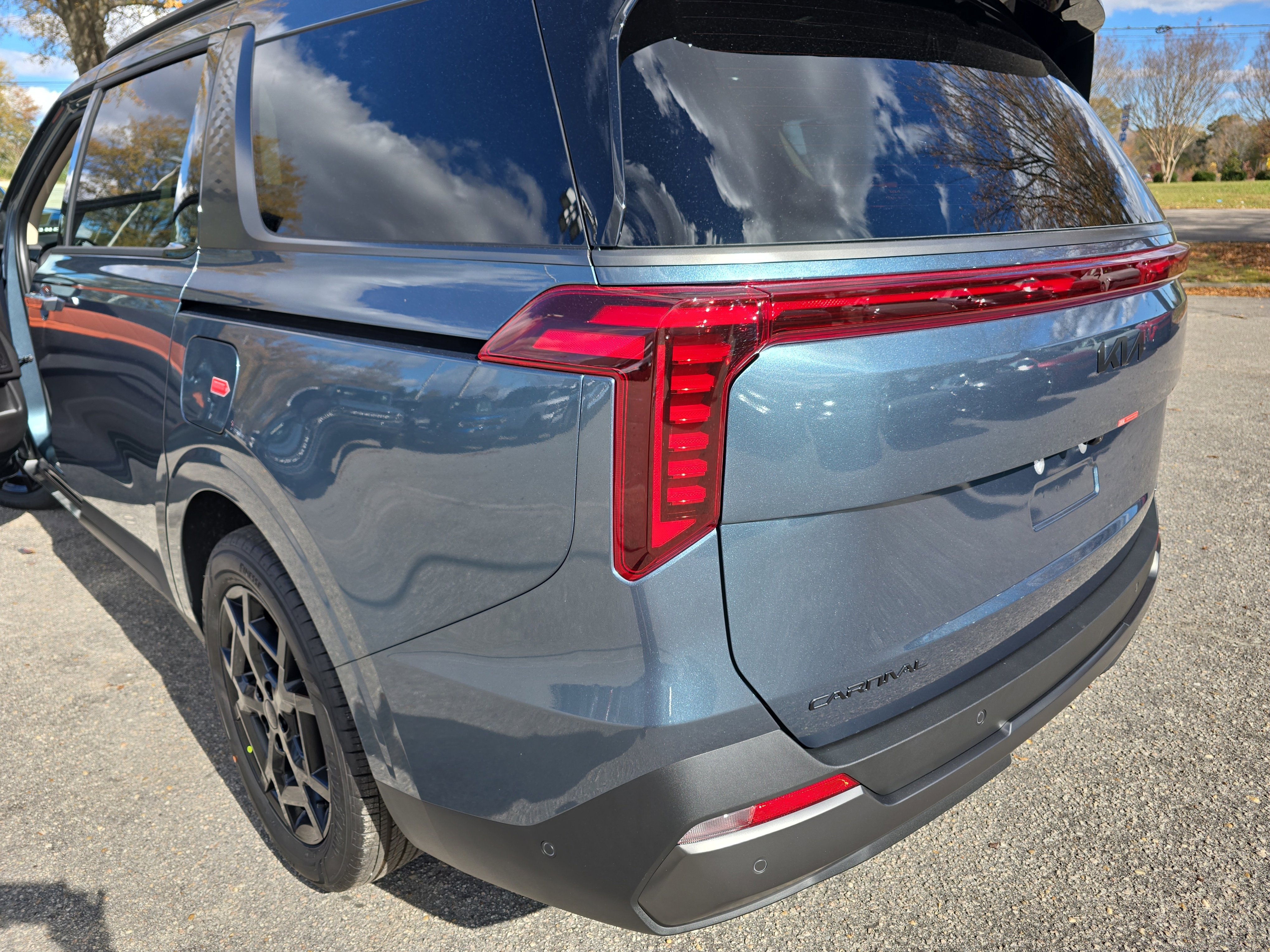 New 2026 Kia Carnival SX Prestige image 37