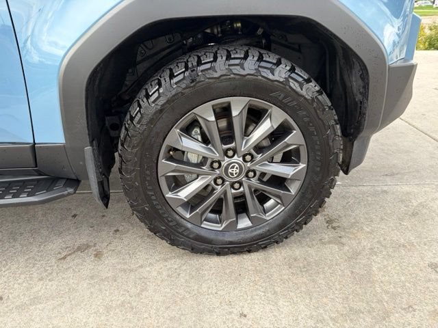 Used 2025 Toyota Land Cruiser w/ Premium Package AWD/4WD image 13