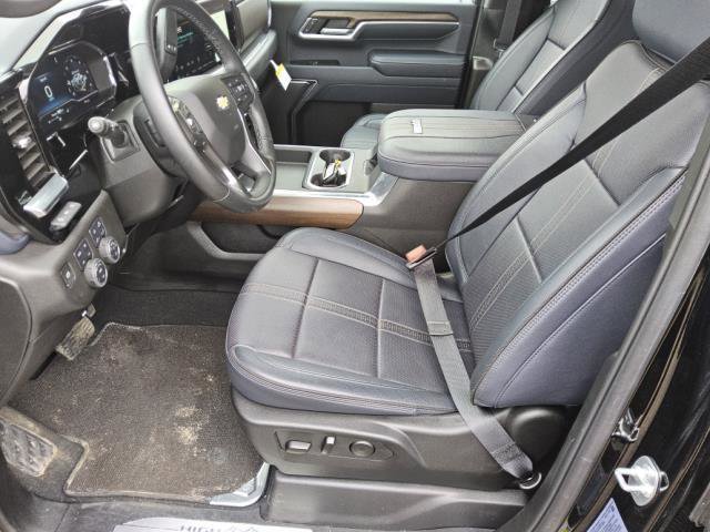 Used 2025 Chevrolet Silverado 2500 High Country w/ Technology Package image 8