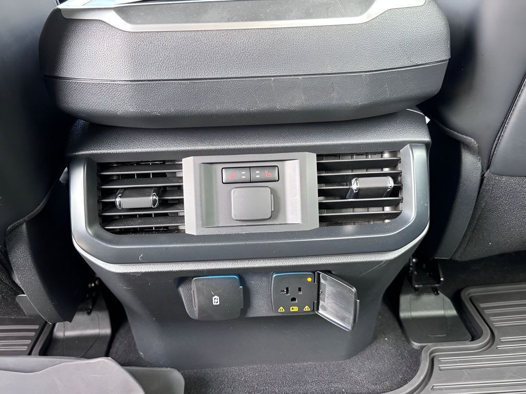 Used 2024 Ford F150 Raptor AWD/4WD image 36
