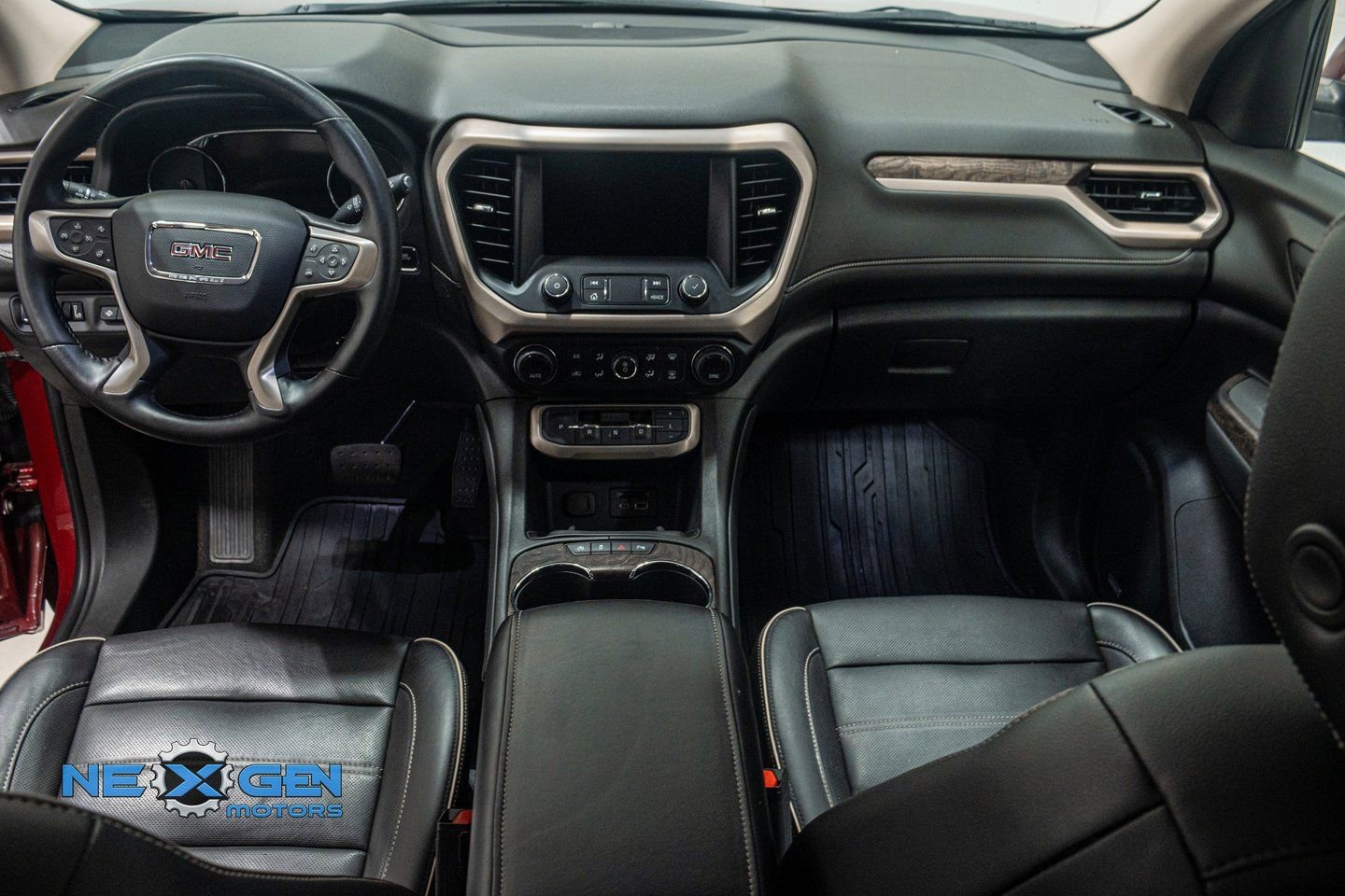 Used 2020 GMC Acadia Denali w/ Denali Ultimate Package image 26