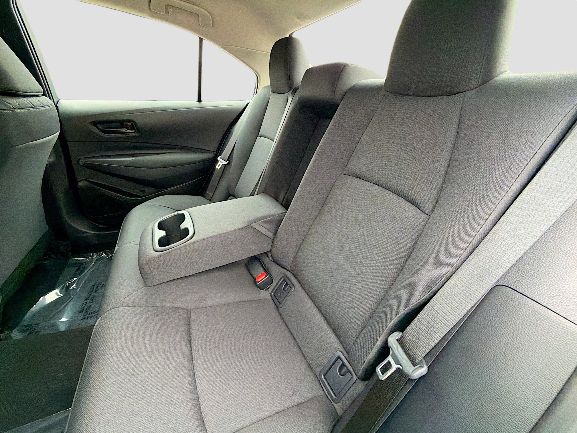 Used 2025 Toyota Corolla LE image 19