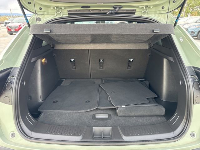 Used 2024 Chevrolet Trax RS w/ Driver Confidence Package image 22