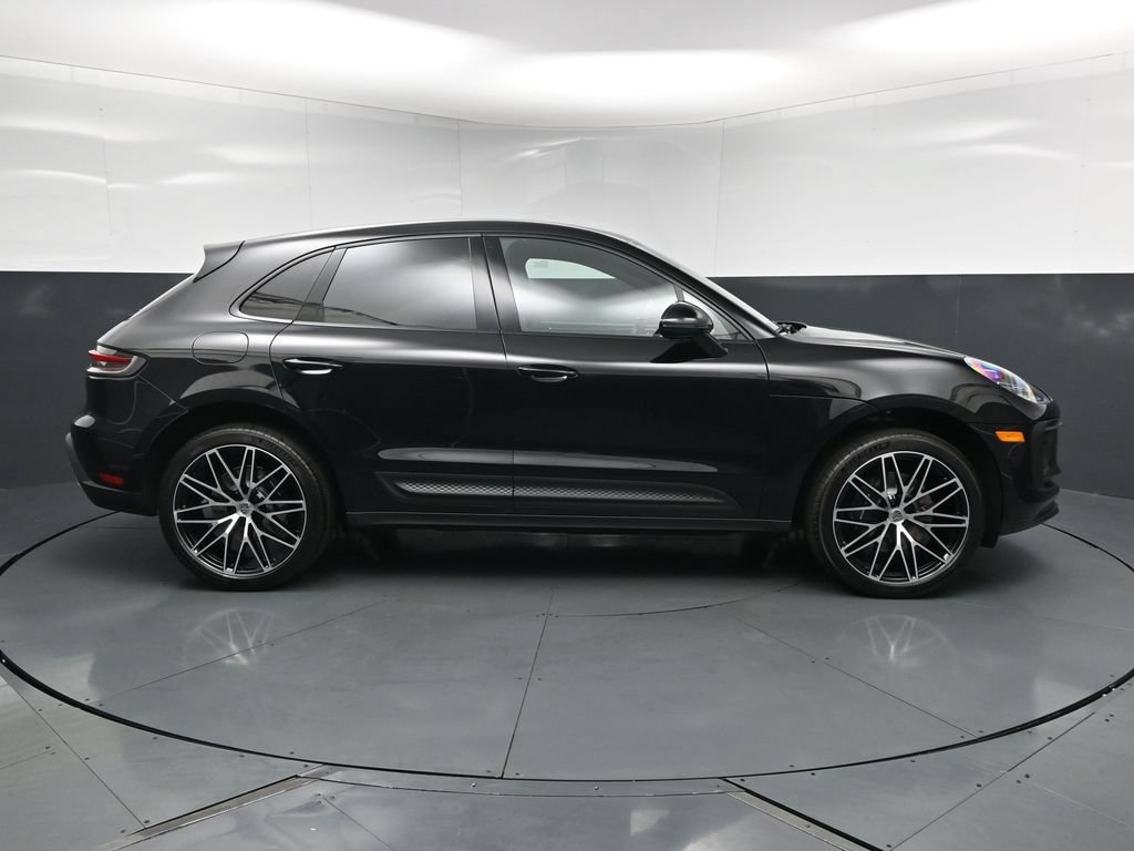 New 2026 Porsche Macan AWD/4WD image 11