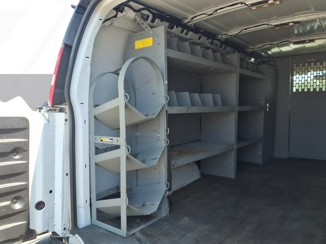 Used 2019 Chevrolet Express 2500 w/ Driver Convenience Package RWD image 21