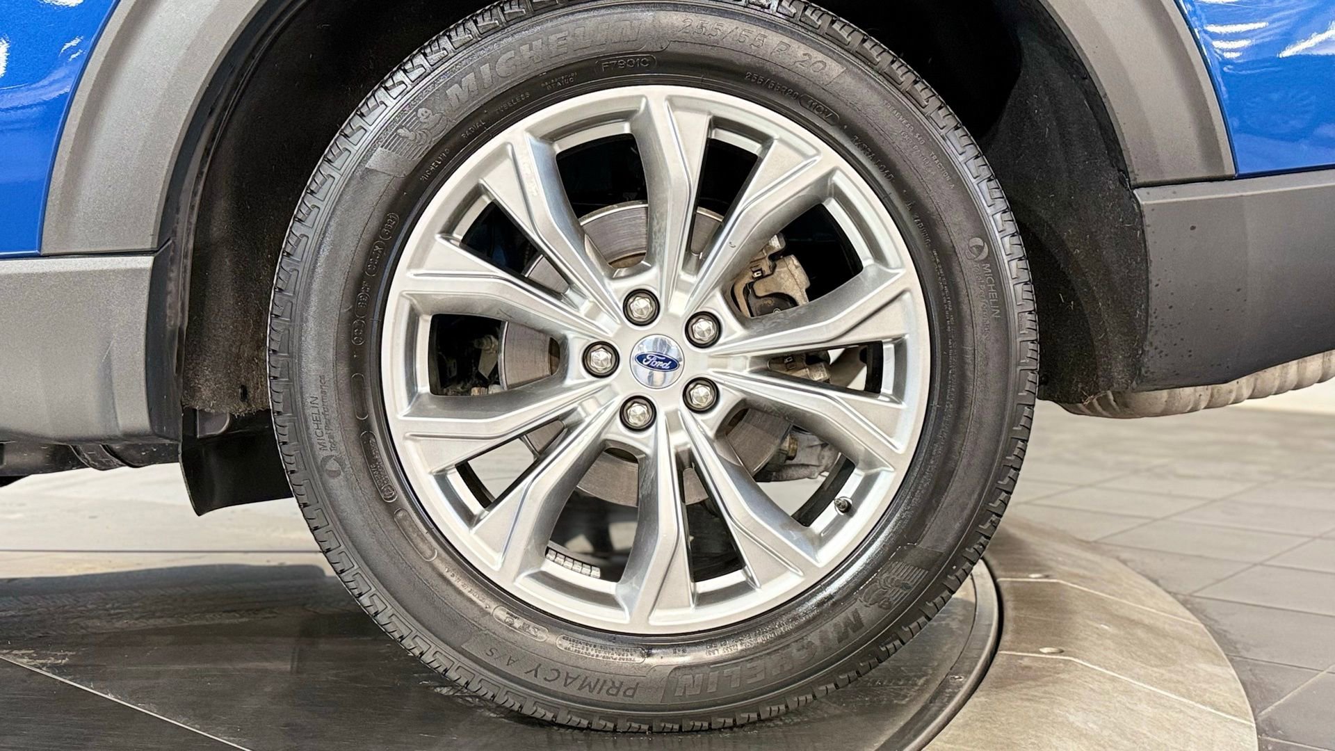 Used 2021 Ford Explorer Limited w/ Equipment Group 301A image 27