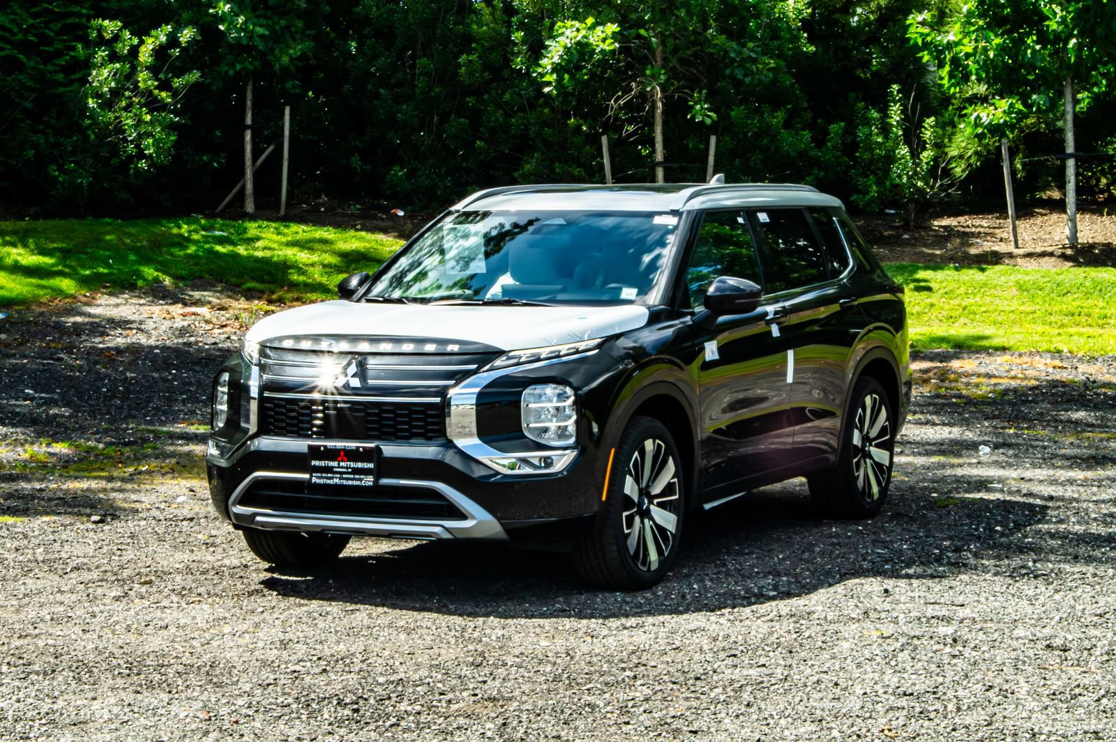 New 2025 Mitsubishi Outlander AWD video 1