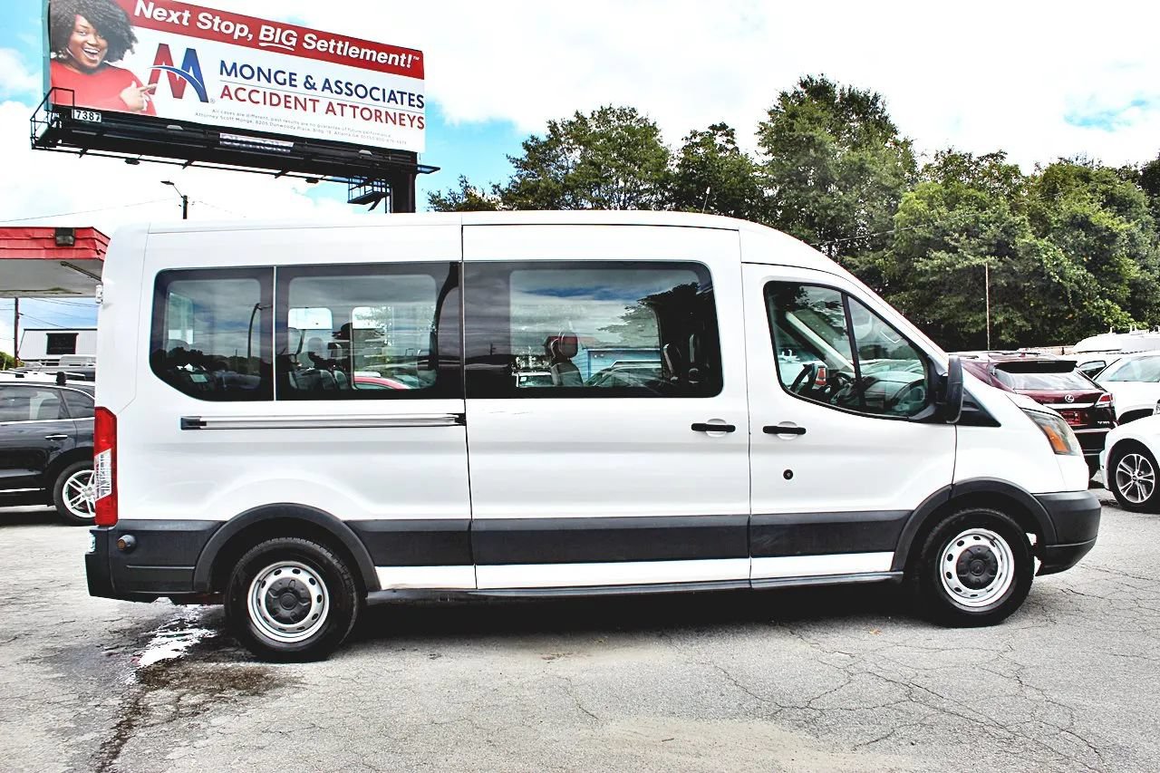 Used 2017 Ford Transit 350 XL RWD image 2