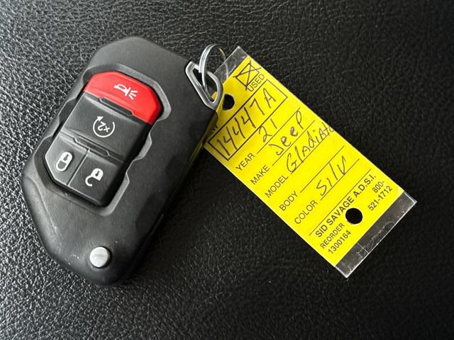 Used 2021 Jeep Gladiator Sport AWD/4WD image 29