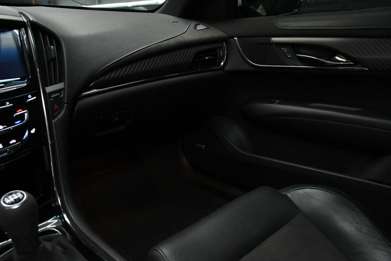 Used 2017 Cadillac ATS V w/ Carbon Black Package RWD image 43