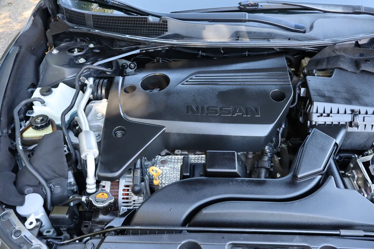 Used 2016 Nissan Altima 2.5 SR FWD image 38
