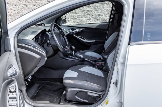 Used 2018 Ford Focus ST FWD image 24
