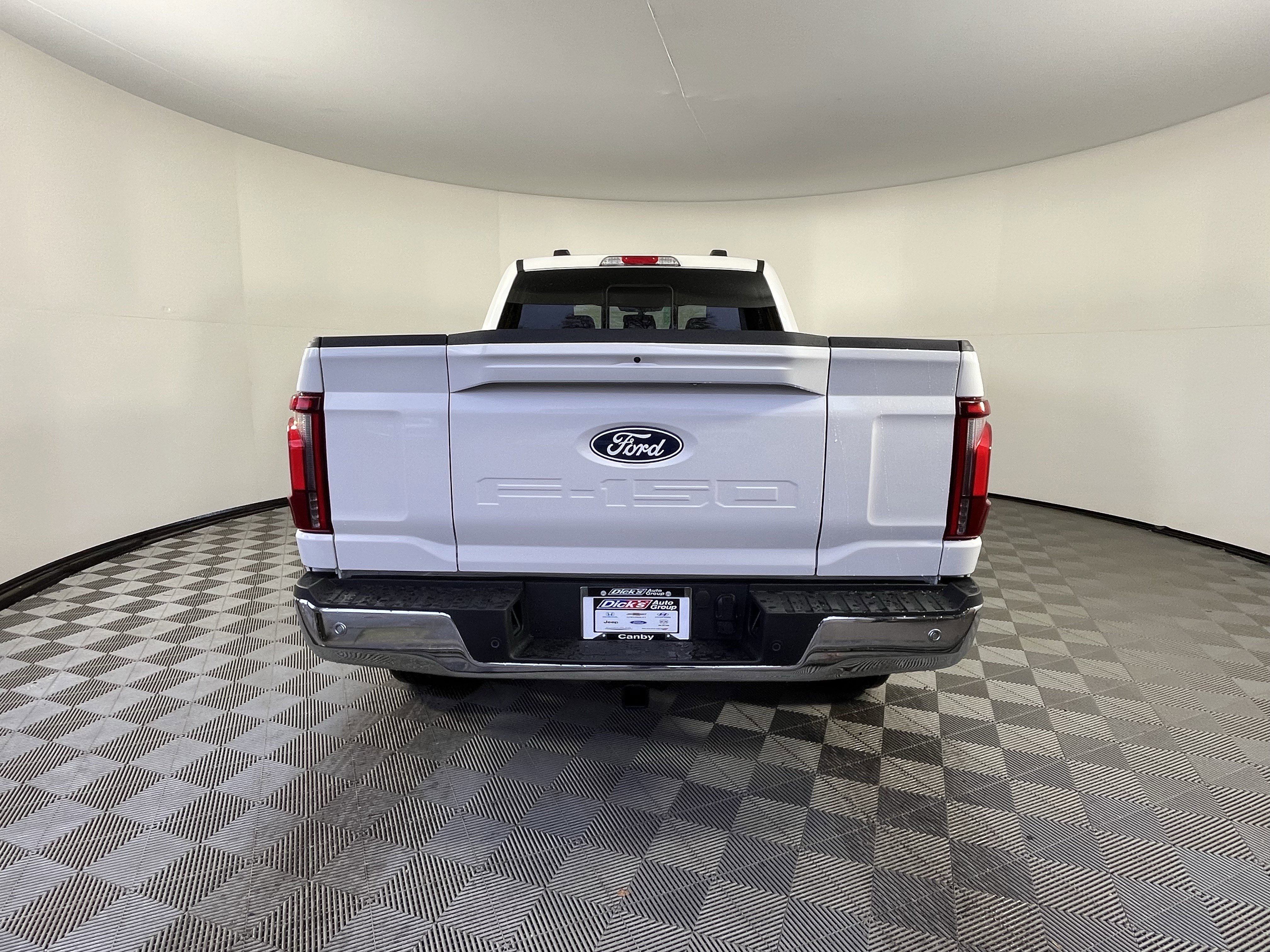 New 2025 Ford F150 Lariat w/ Equipment Group 501A Mid image 4