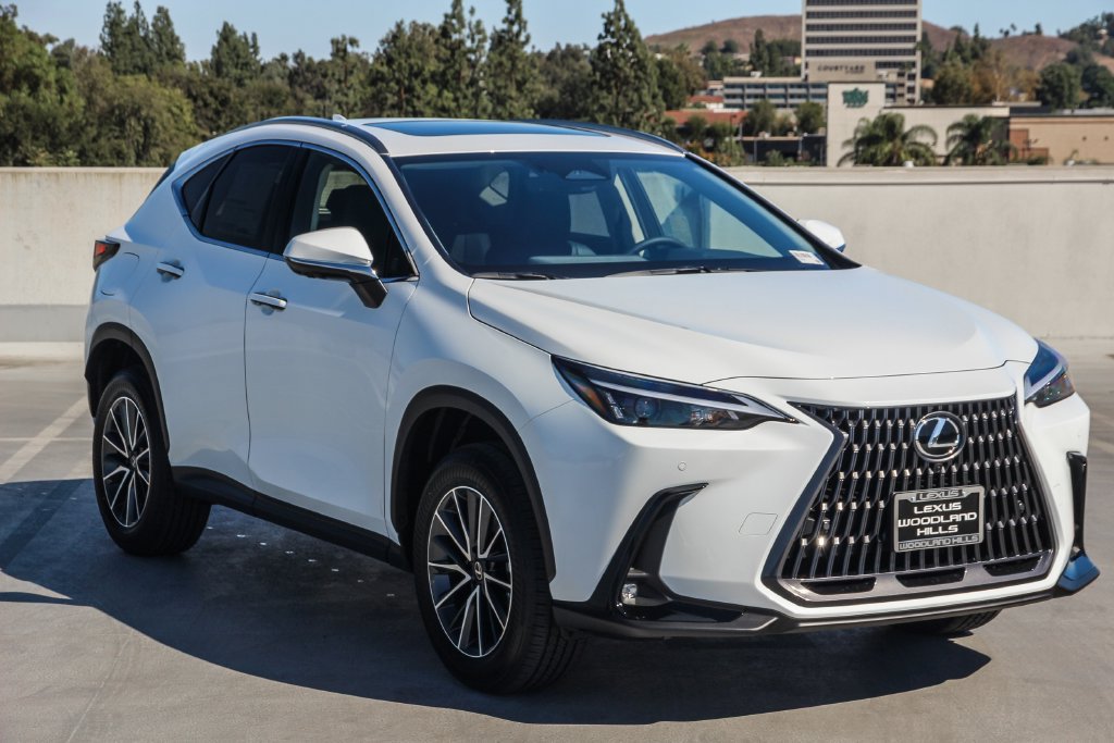 Used 2026 Lexus NX 450h+ AWD w/ Accessory Package (Z2) image 3