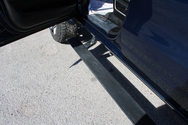 Used 2022 RAM 1500 Laramie w/ Sport Appearance Package image 20