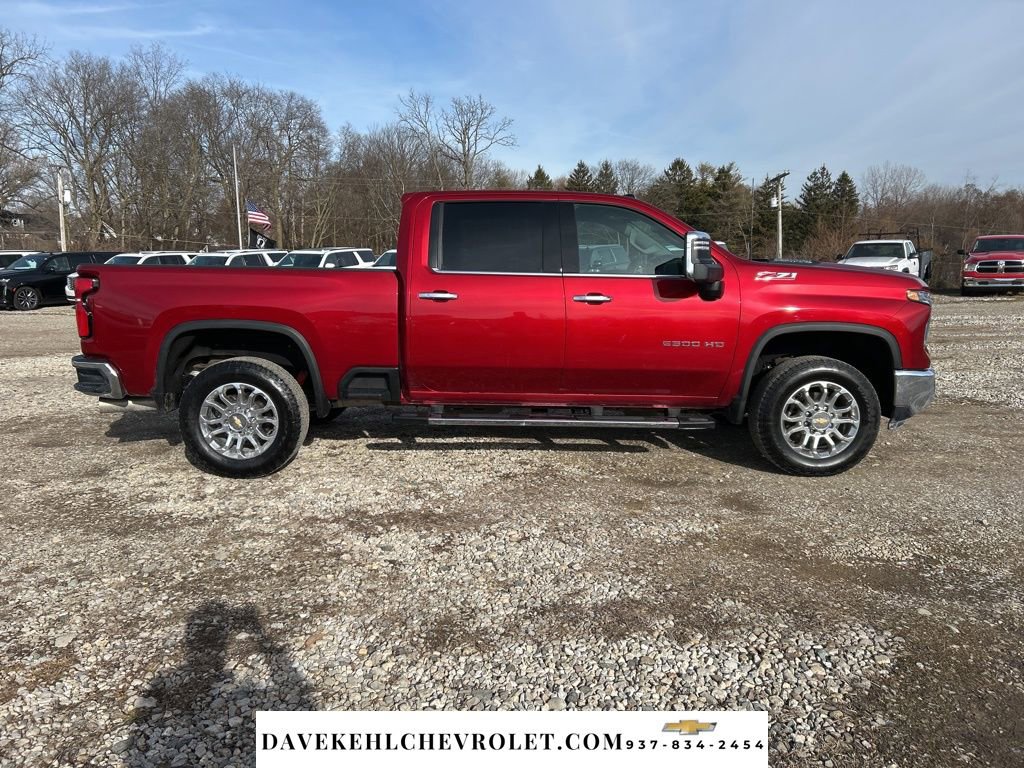 Used 2025 Chevrolet Silverado 2500 LTZ w/ LTZ Plus Package image 6