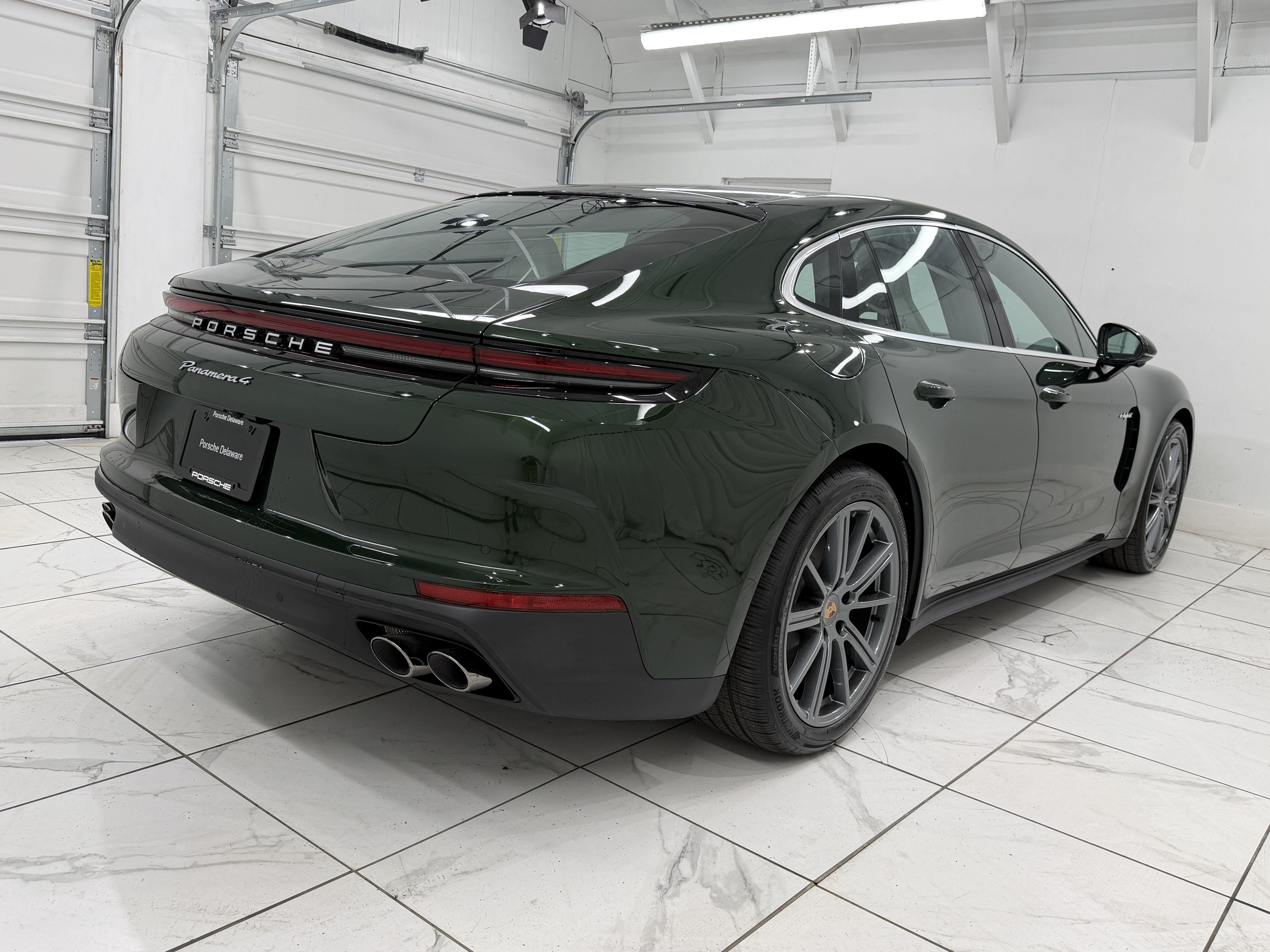 New 2026 Porsche Panamera 4 AWD/4WD image 12