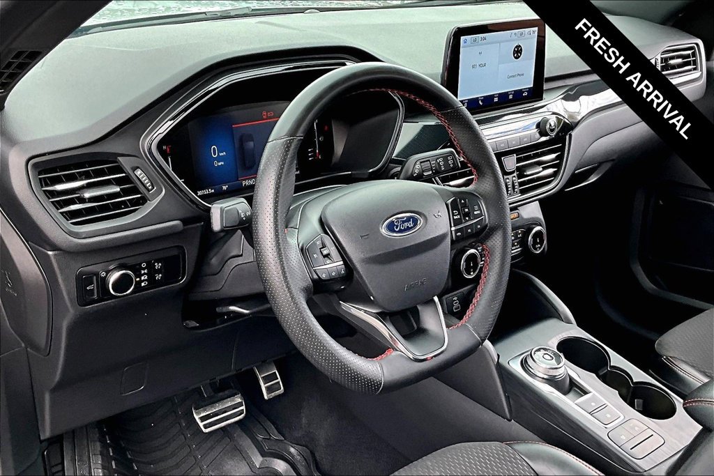 Used 2024 Ford Escape ST-Line FWD image 11
