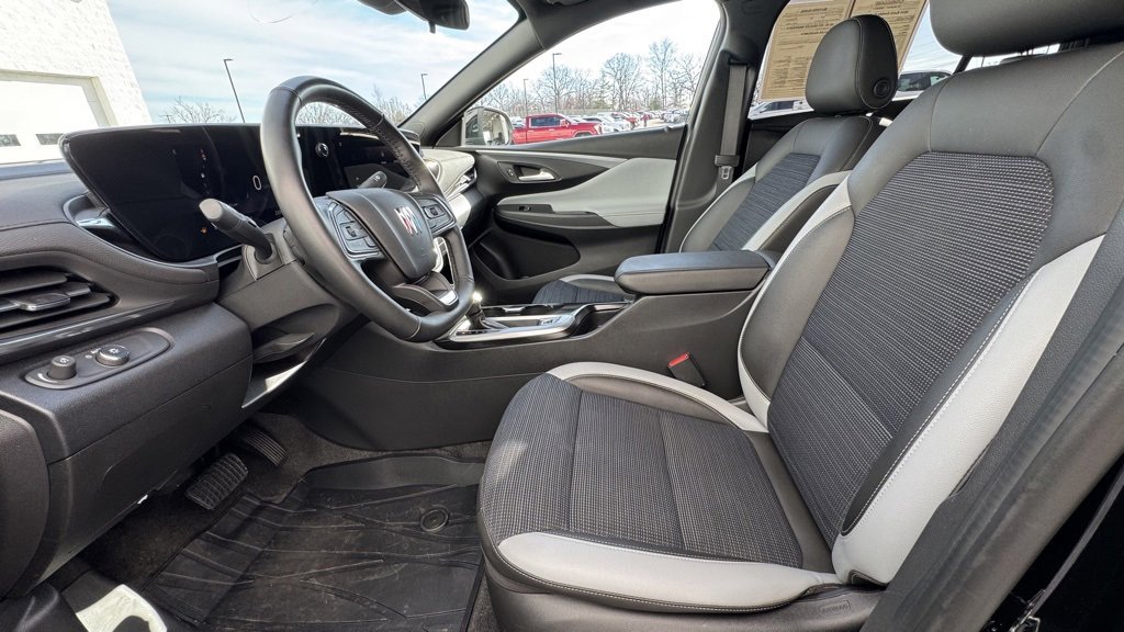 Used 2024 Buick Envista Preferred w/ Convenience I Package image 14
