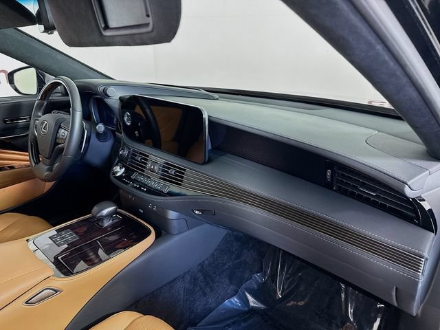 Used 2023 Lexus LS 500 AWD w/ Luxury Package image 29