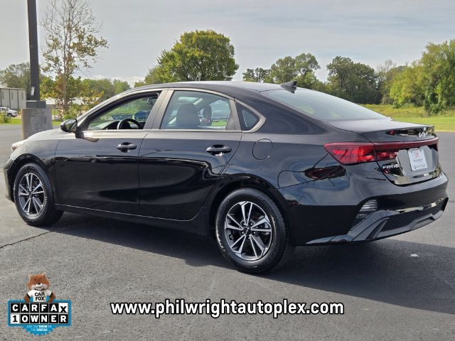 Used 2024 Kia Forte LXS FWD image 5