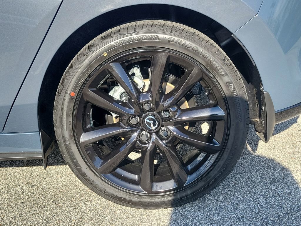 New 2026 MAZDA MAZDA3 Carbon image 6