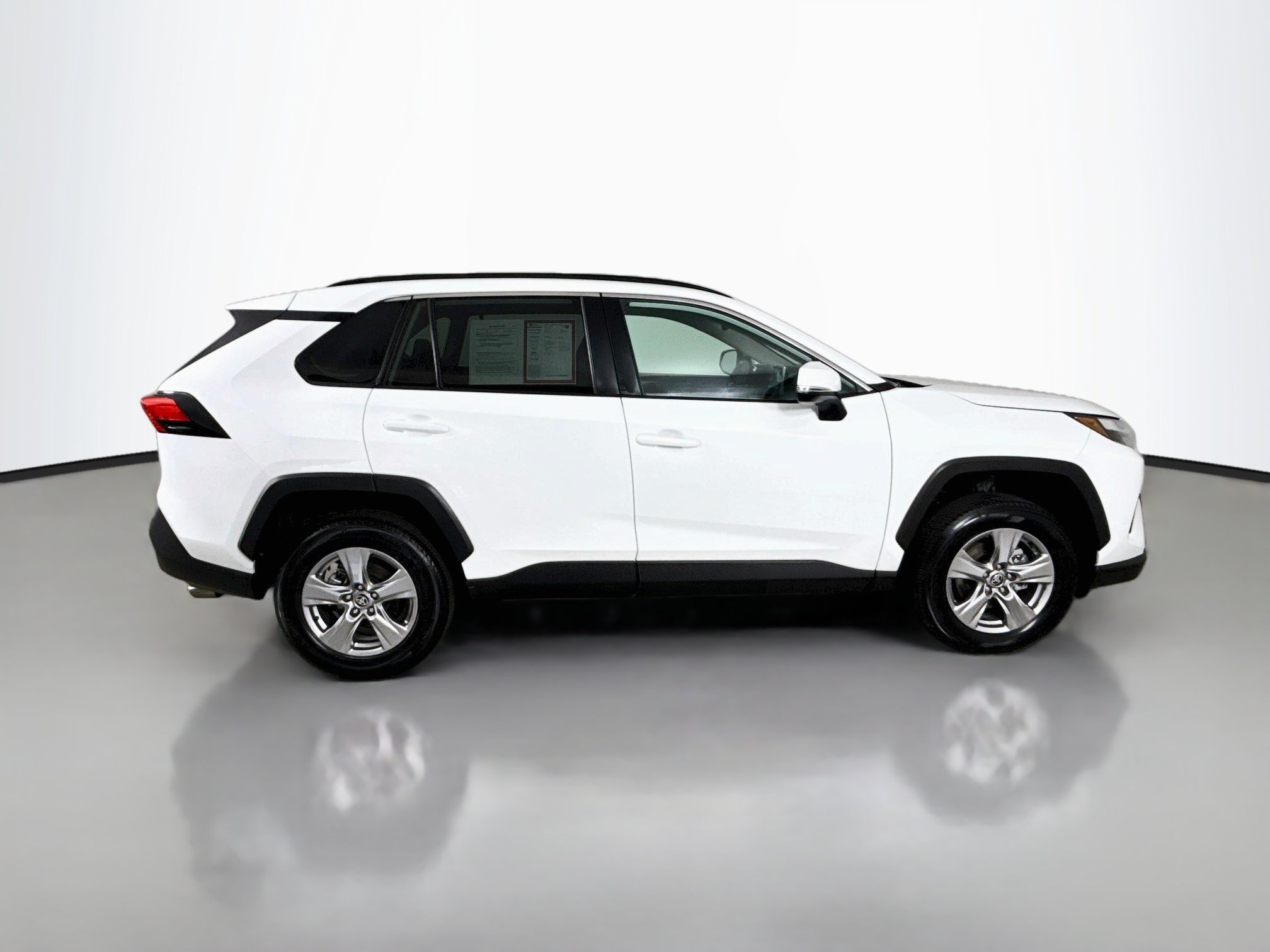 Certified 2025 Toyota RAV4 XLE AWD/4WD image 9