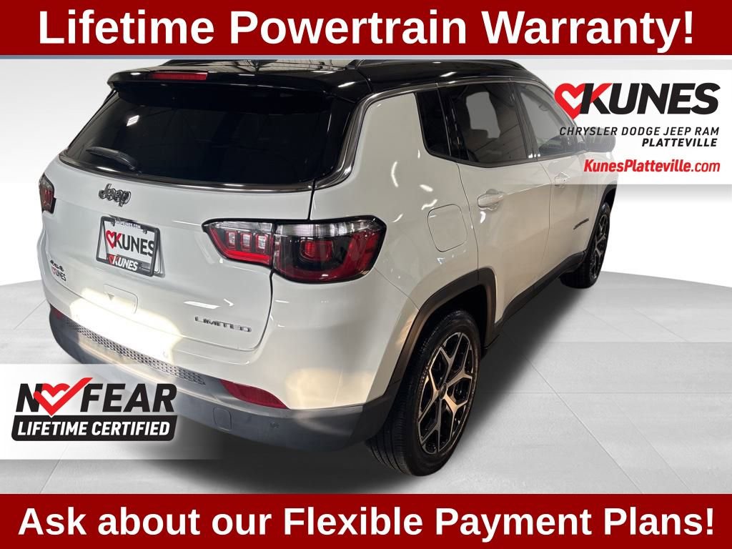 Used 2025 Jeep Compass Limited image 11