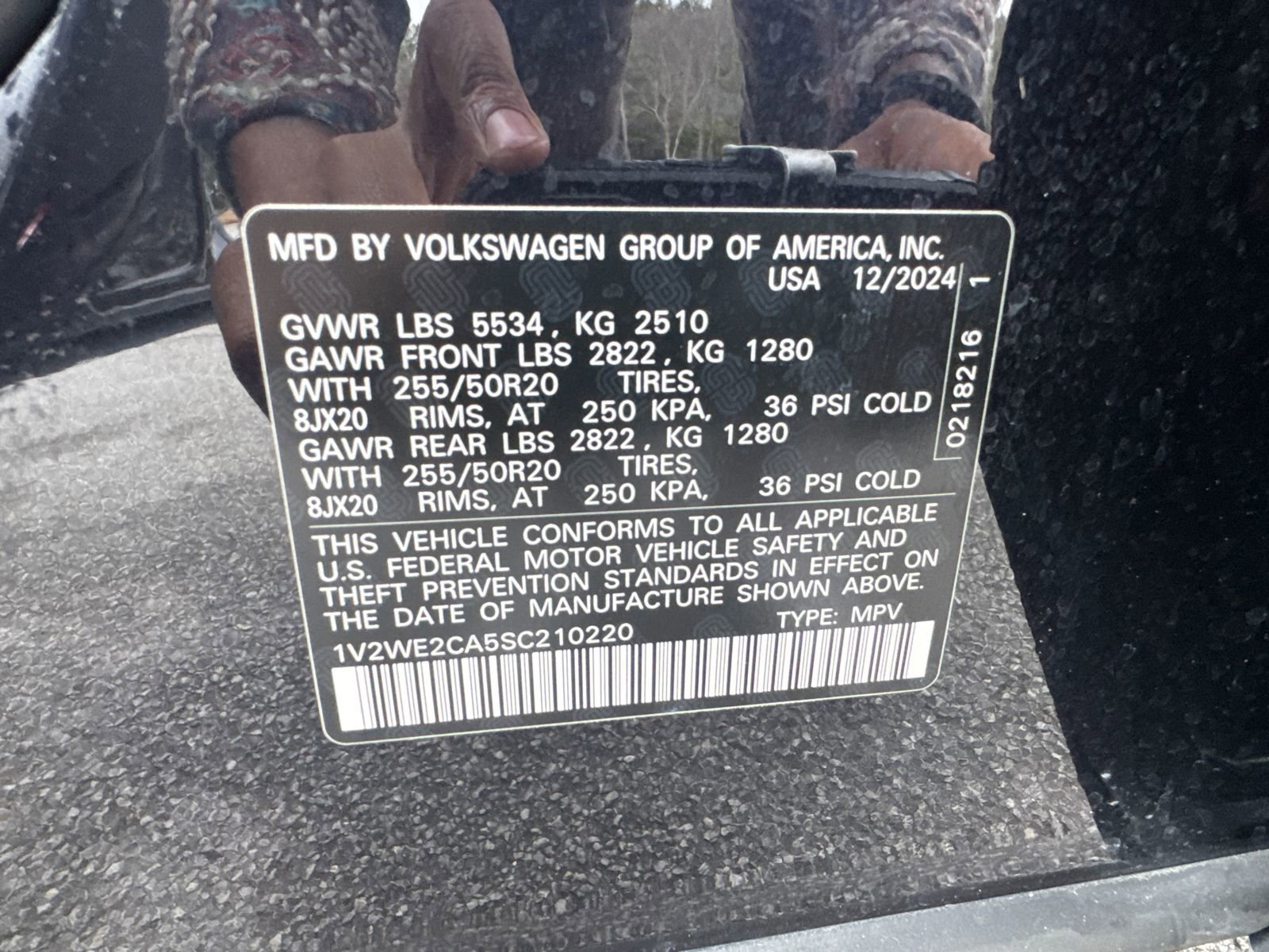 Used 2025 Volkswagen Atlas Cross Sport SE image 26