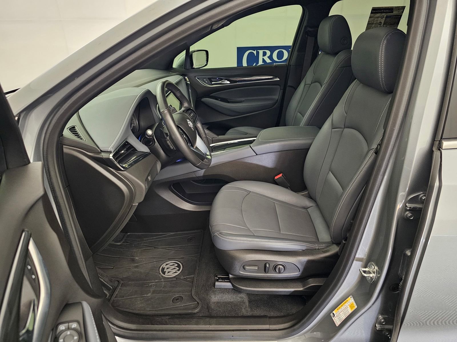 Used 2024 Buick Enclave Essence w/ Experience Buick Package image 15