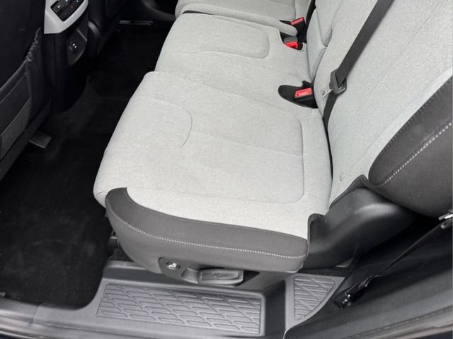 Used 2023 Hyundai Palisade SE w/ Cargo Package FWD image 14