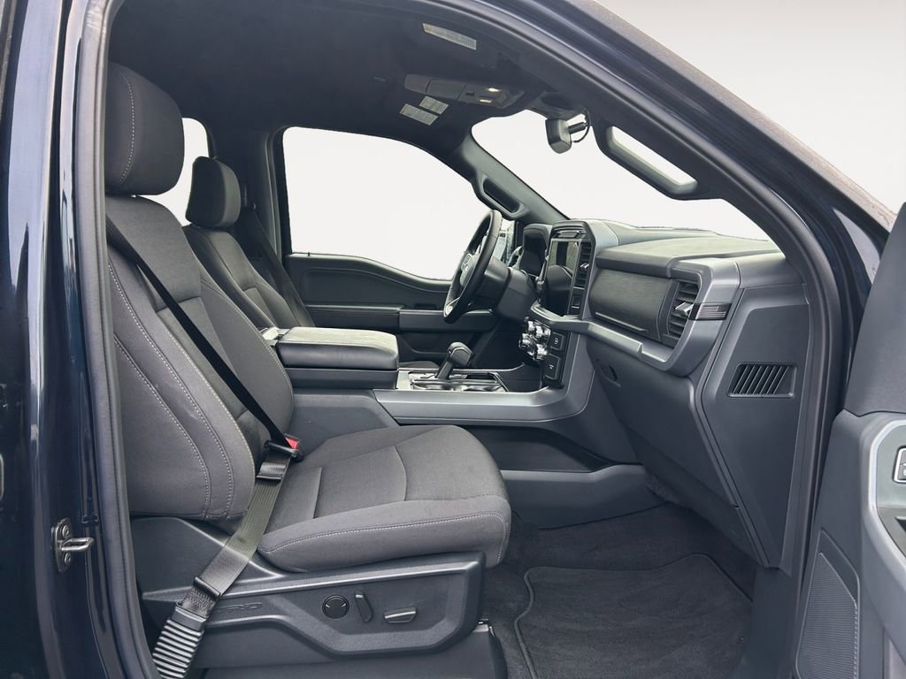 Used 2025 Ford F150 XLT w/ Equipment Group 302A MID image 10