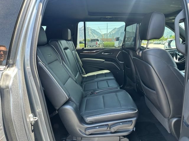 Certified 2021 Cadillac Escalade ESV Premium Luxury w/ Driver Assist Tech Package AWD/4WD image 29