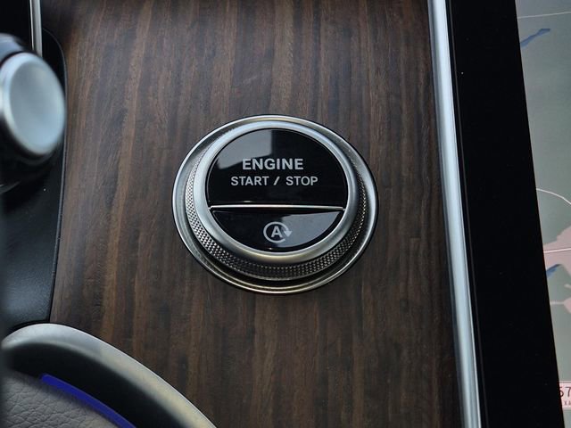 Certified 2025 Mercedes-Benz GLC 300 GLC 300 image 32