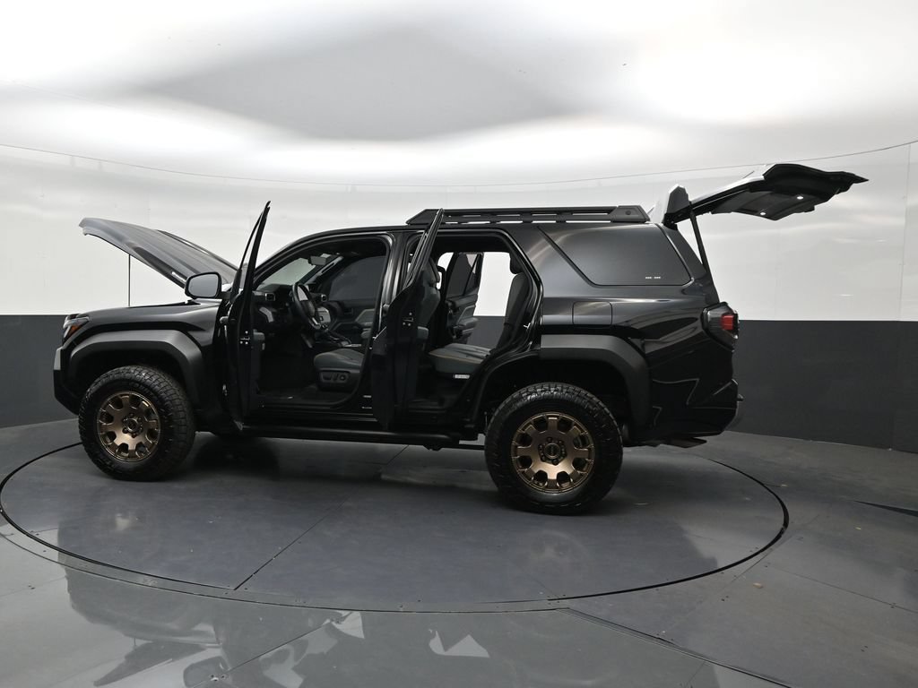 Used 2025 Toyota 4Runner Trailhunter AWD/4WD image 29