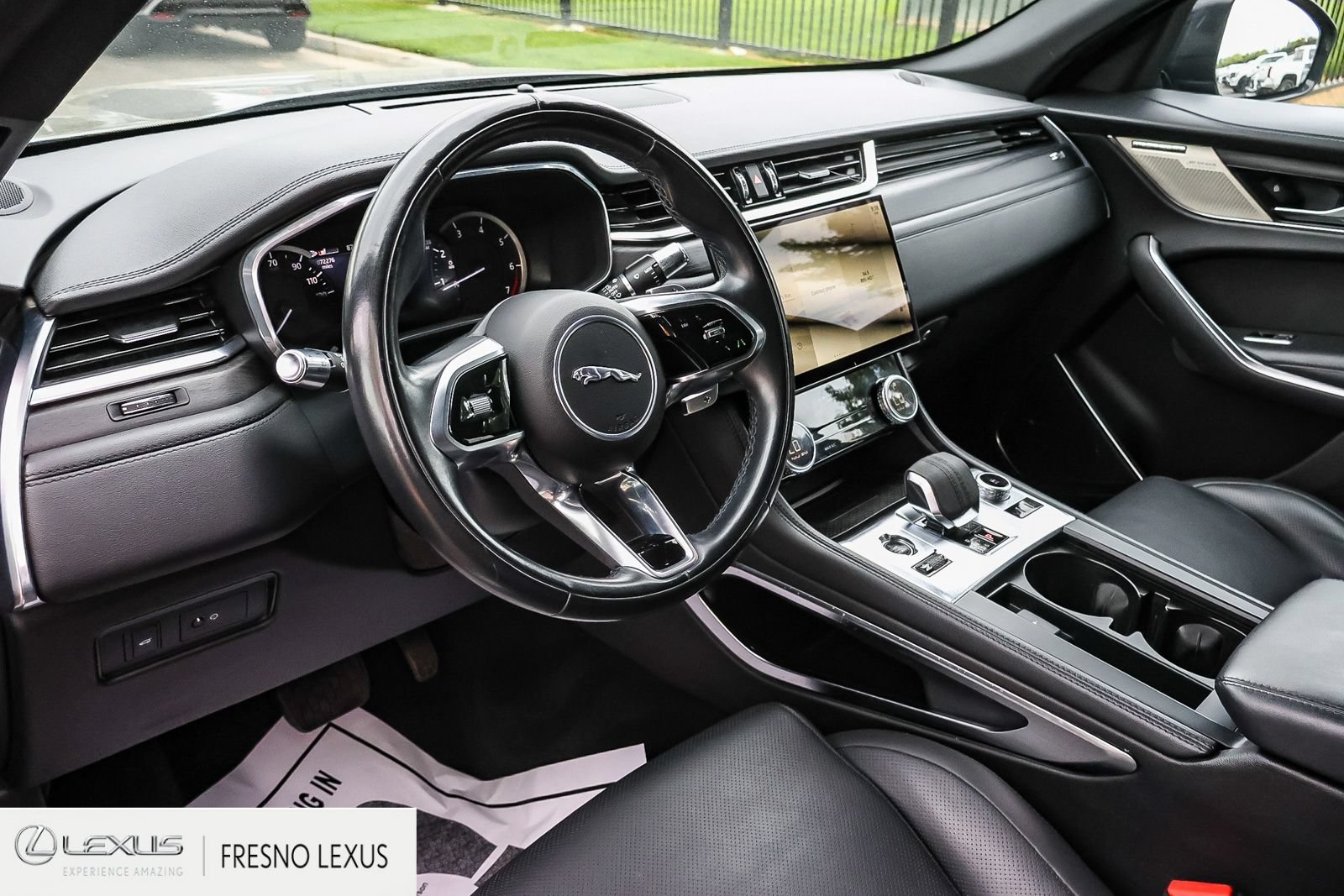 Used 2022 Jaguar F-PACE S AWD/4WD image 19