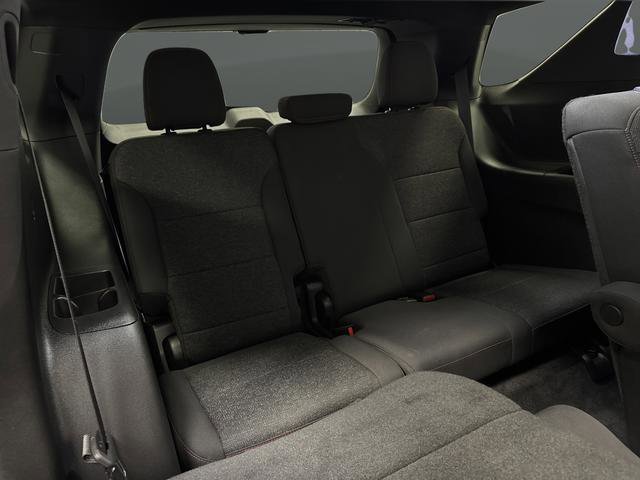 Used 2024 Chevrolet Traverse Z71 w/ Enhanced Driving Package image 32