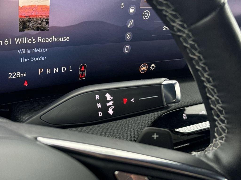 Certified 2025 Buick Enclave Preferred image 21