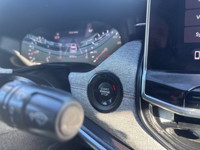 Used 2022 Jeep Compass Latitude AWD/4WD image 21