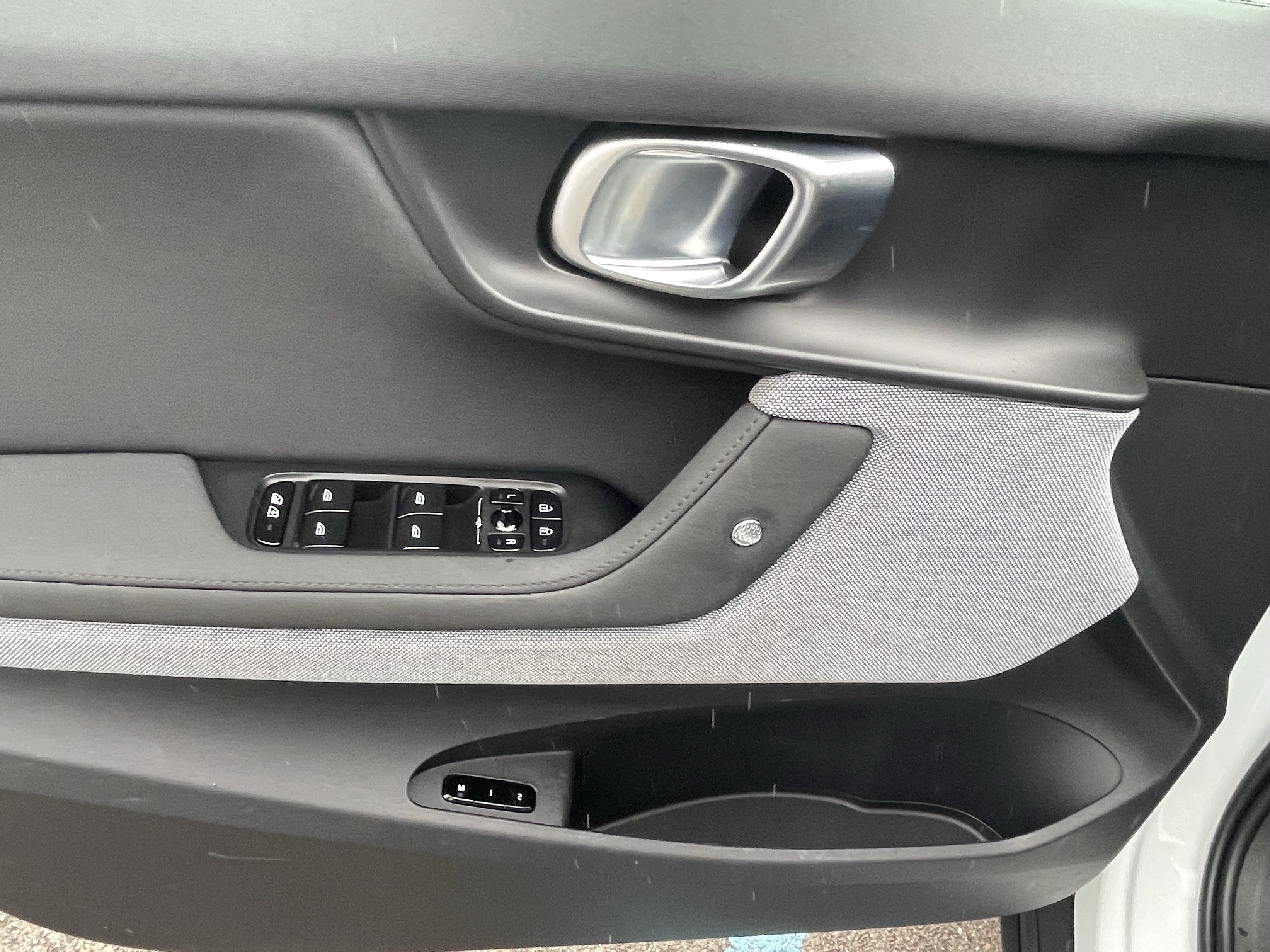 Used 2023 Polestar Polestar 2 w/ Pilot Pack AWD/4WD image 18
