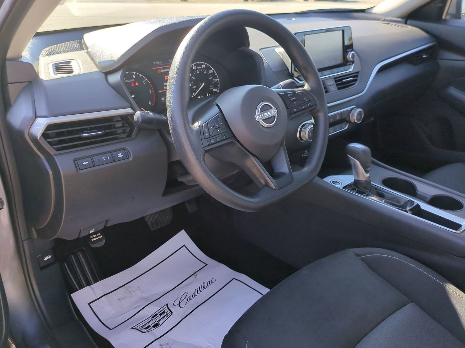 Used 2023 Nissan Altima 2.5 S image 10