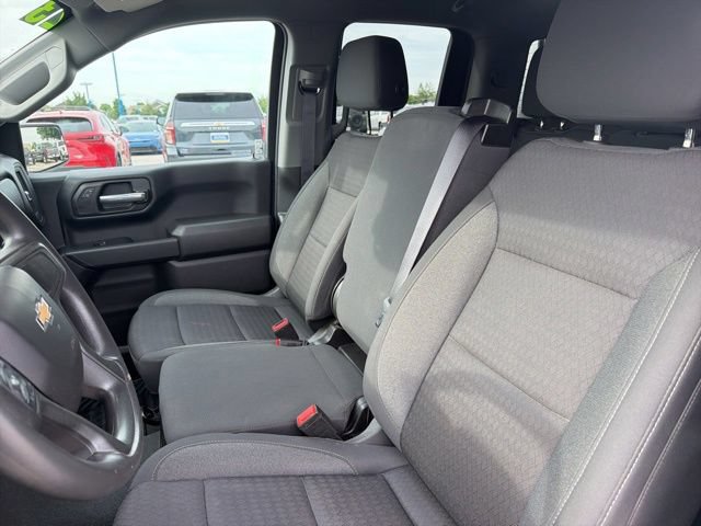 Used 2023 Chevrolet Silverado 1500 Custom AWD/4WD image 39