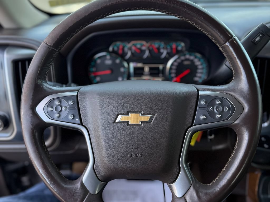 Used 2016 Chevrolet Silverado 1500 LTZ w/ LTZ Plus Package AWD/4WD image 57