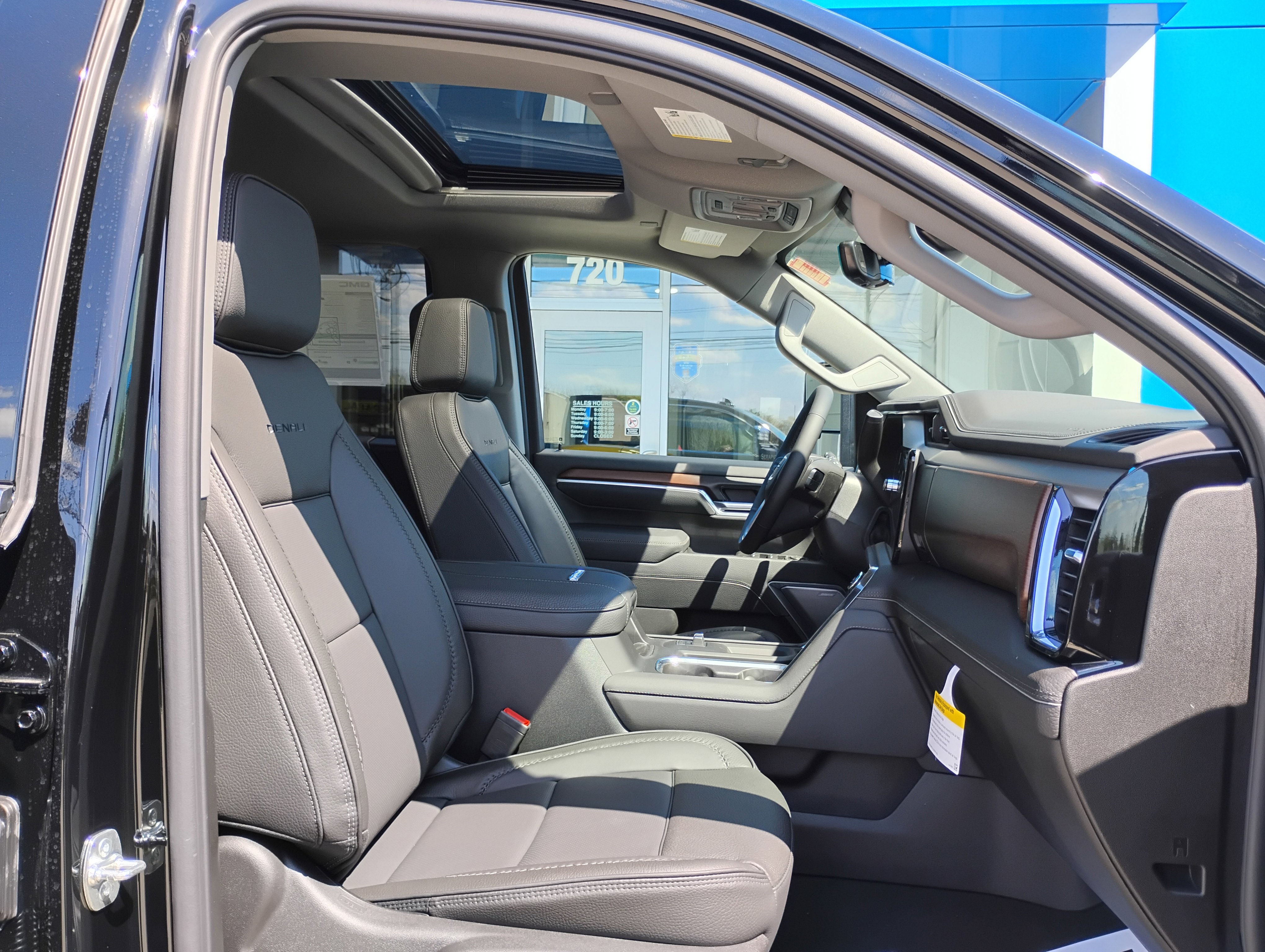 New 2025 GMC Sierra 2500 Denali w/ Max Trailering Package image 28