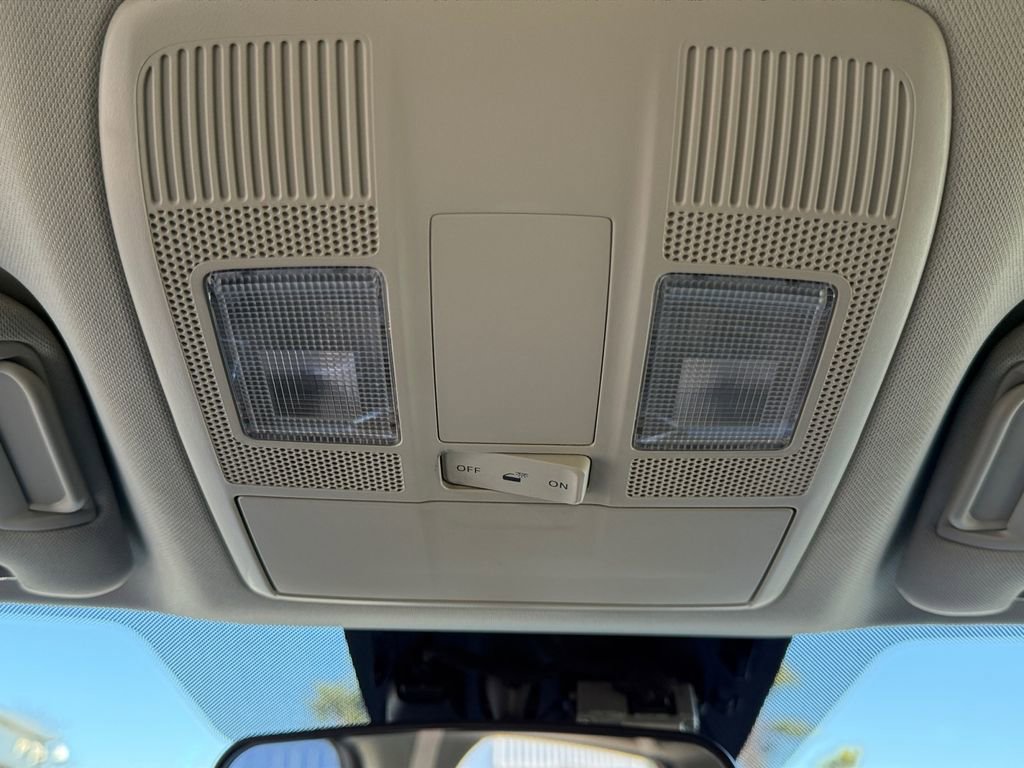 Used 2021 MAZDA CX-5 Touring image 29