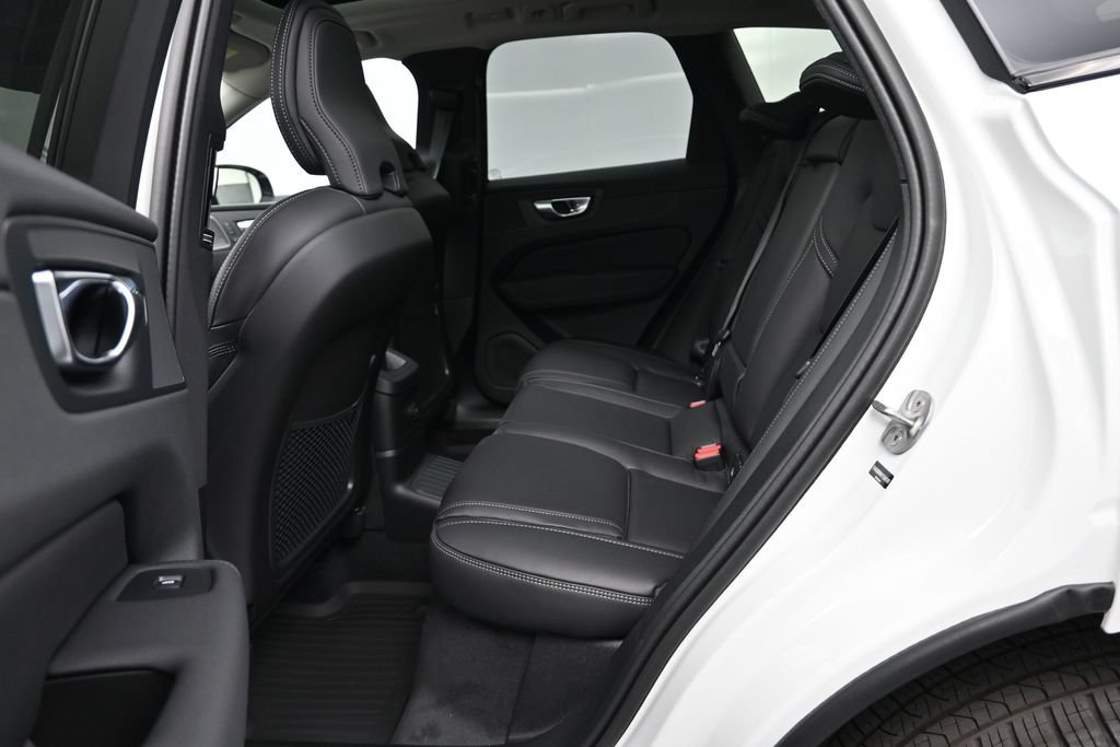 New 2027 Volvo XC60 T8 Ultra AWD/4WD image 12