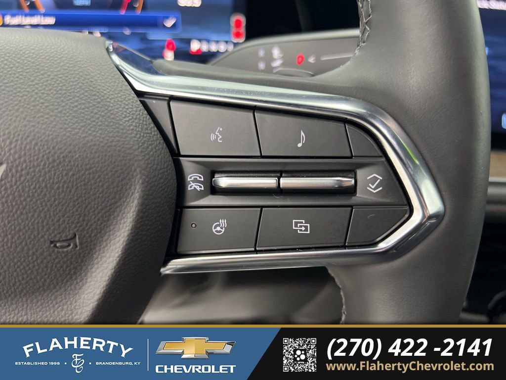 Used 2025 Chevrolet Suburban High Country image 27