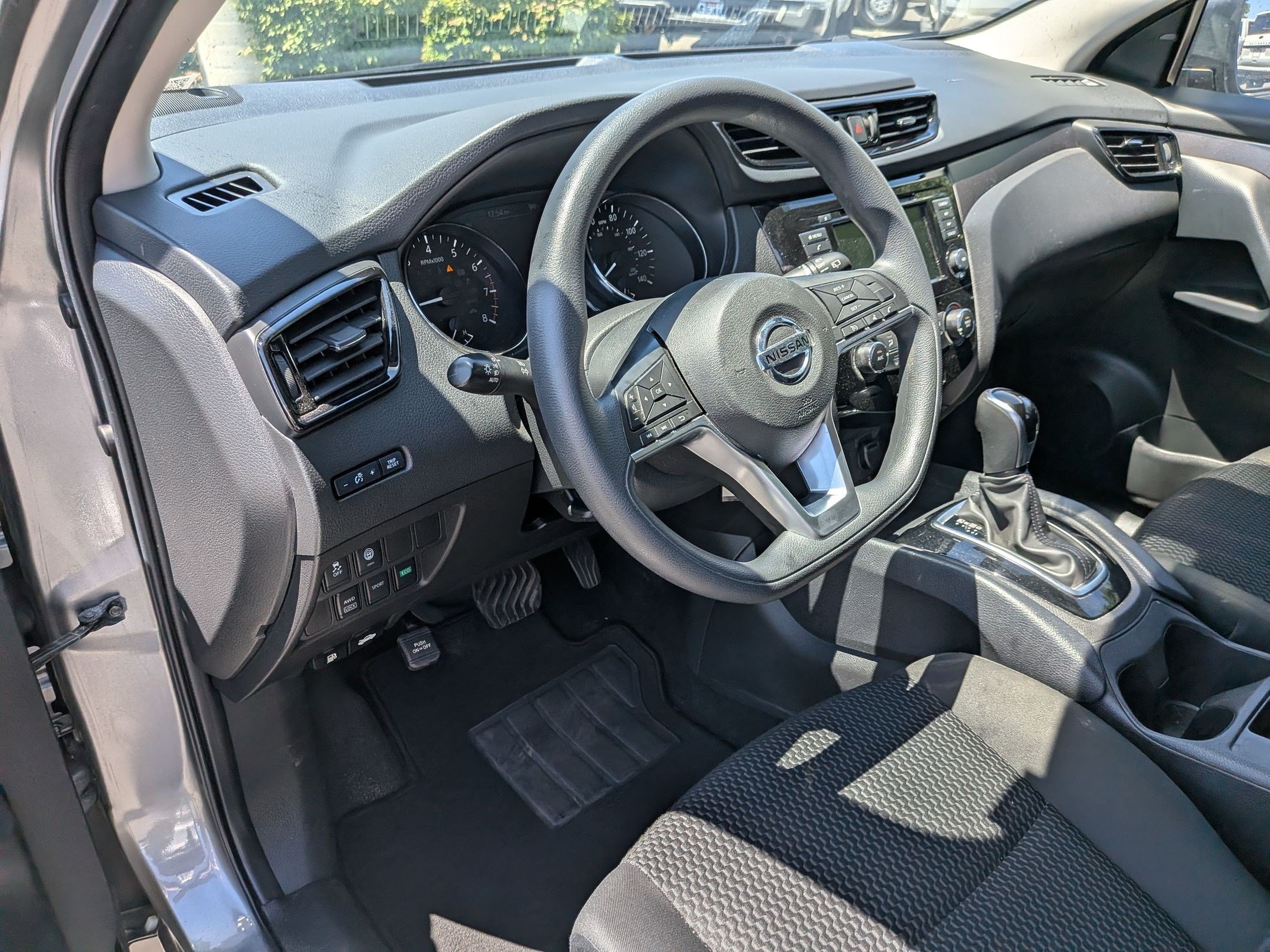 Used 2022 Nissan Rogue Sport S AWD/4WD image 16